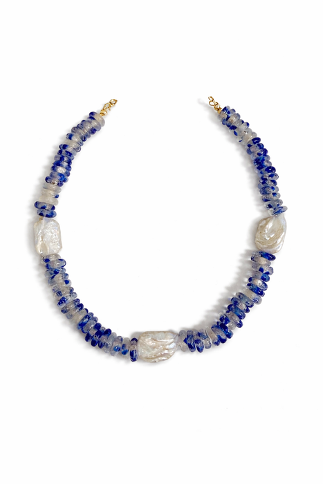 She moves like water Necklace